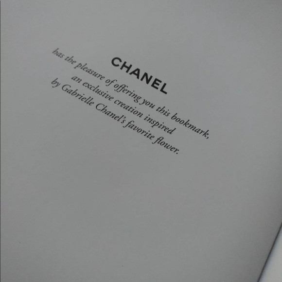 RARE CHANEL Camellia Metal Bookmark - Picture 6 of 9